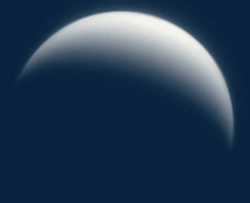 Fotografie der abnehmenden Venussichel
am Taghimmel. Mario Weigand