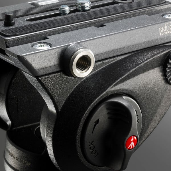 Manfrotto Carbon-Dreibeinstativ MVH500AH,755CX3 mit Fluid-Videoneiger