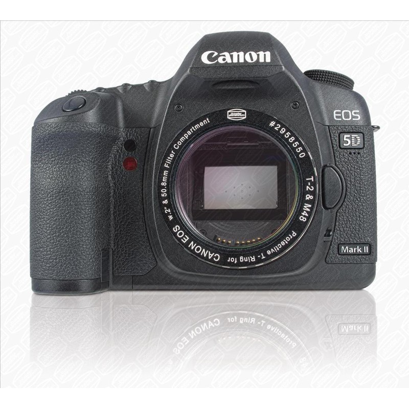 Baader Kamera-Adapter Protective CANON DSLR T-Ring mit eingebautem Klarglasfilter-Staubschutzfilter 50.4 x 3mm