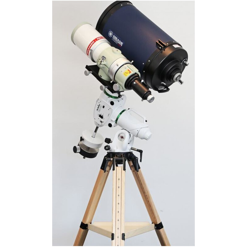 Berlebach Stativ UNI 18 Skywatcher WAVE 150i