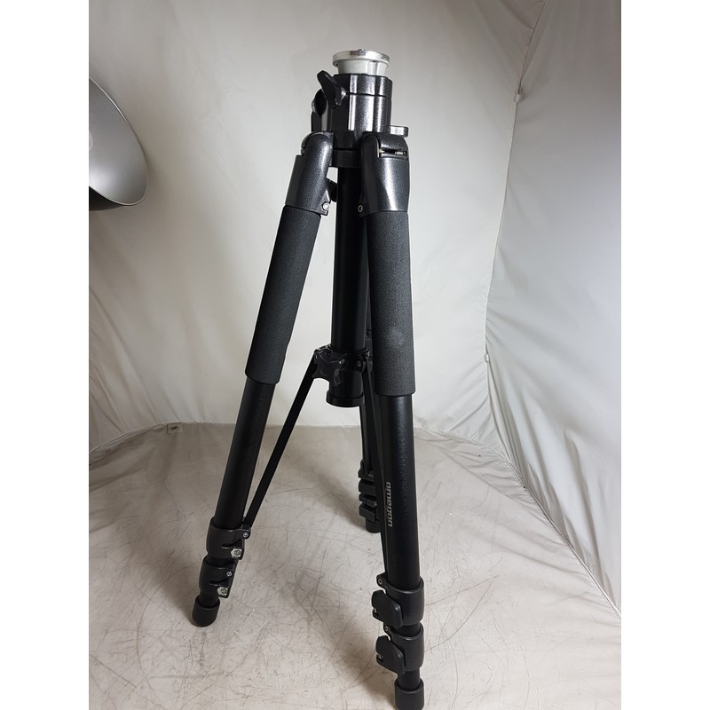 Omegon Aluminium-Dreibeinstativ Stativ Titania 800 (Fast neuwertig)