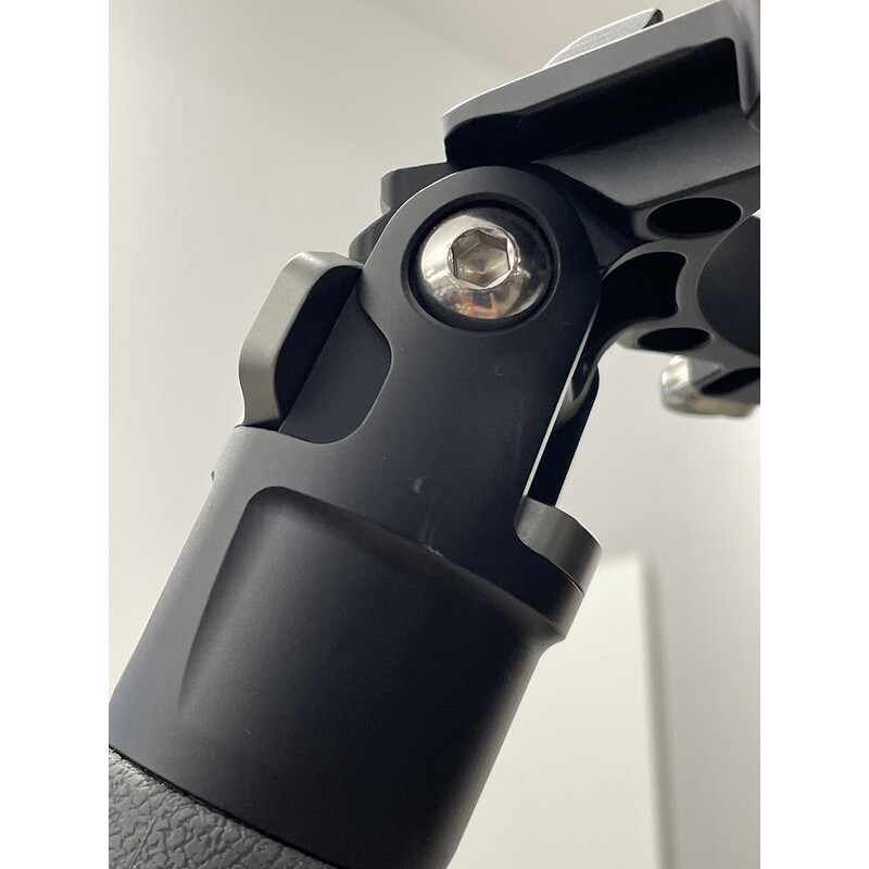 Omegon Pro 40mm Carbon-Dreibeinstativ (Normale Gebrauchsspuren)