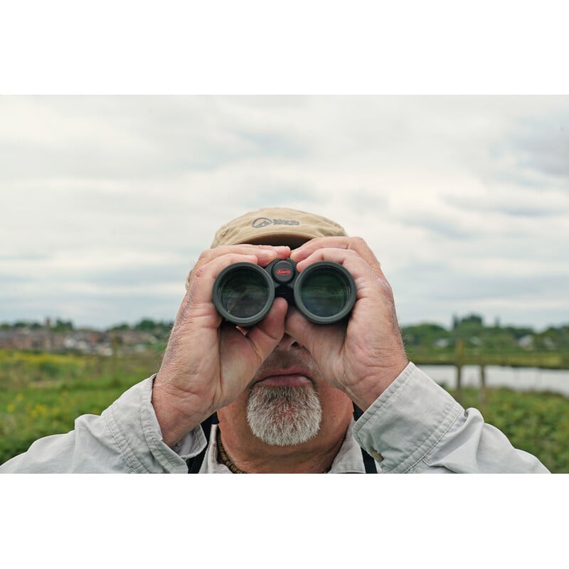 Kowa Fernglas BD III 10x42 XD